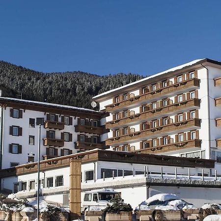 Grand Hotel Biancaneve Folgaria Exterior foto