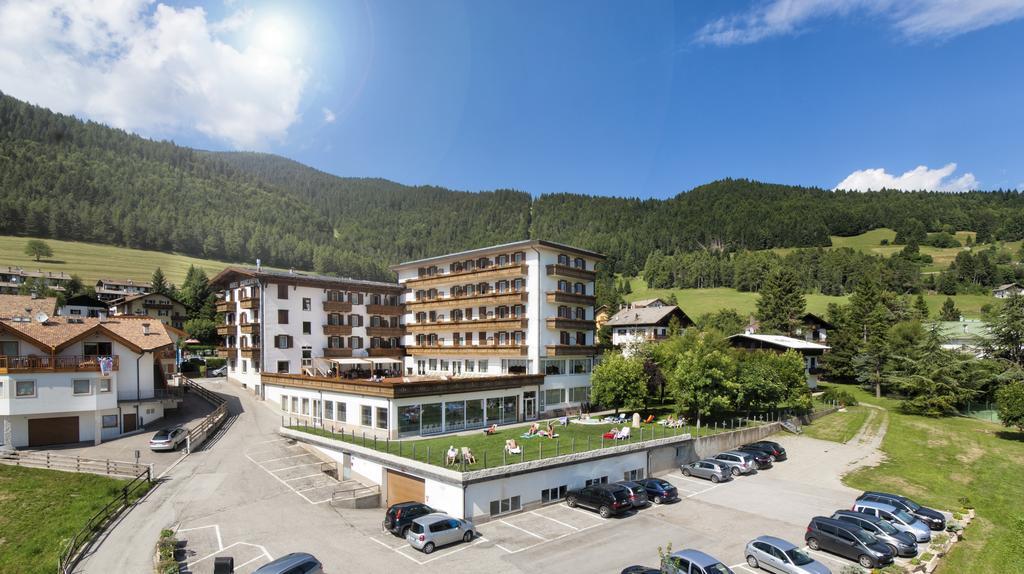 Grand Hotel Biancaneve Folgaria Exterior foto